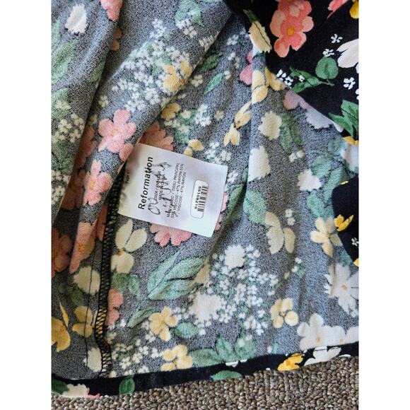 Reformation Marlowe Mini Slip Dress Black Ditsy Floral V-Neck Size Large - Picture 4 of 4
